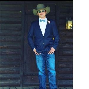 Meet your Posher, Garrison